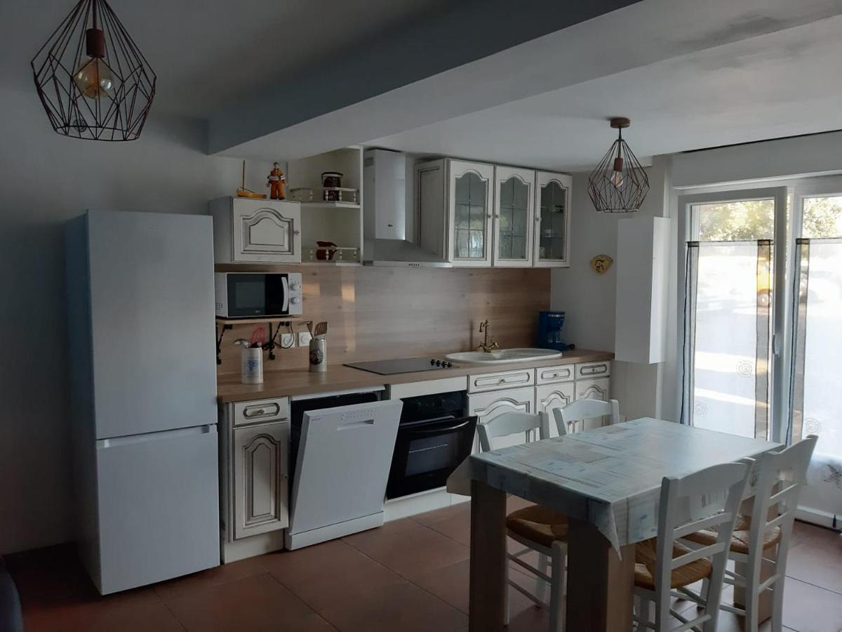 Appartamento Au Coeur De Pornic Esterno foto